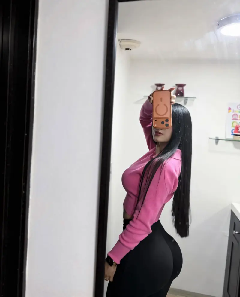 kijec77152 (21) female from US - sexting partner