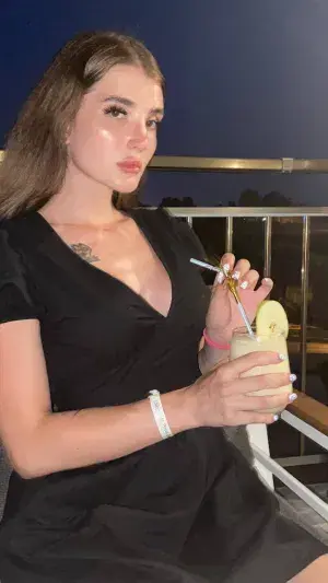 kilap17759 (19) female from DE - sexting partner