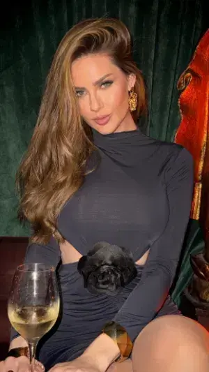 kimeb66656 (18) female from US - sexting partner