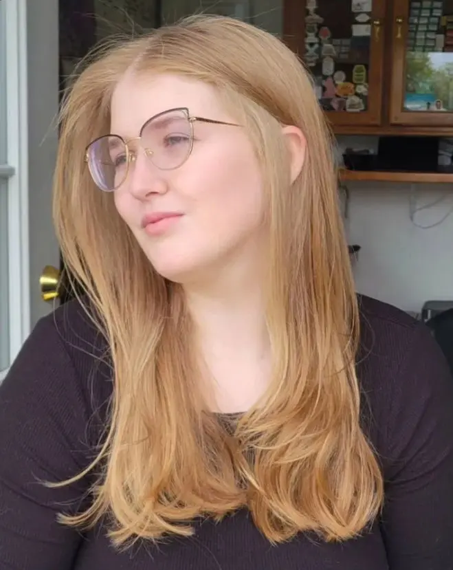 kobokak (23) female from DE - sexting partner