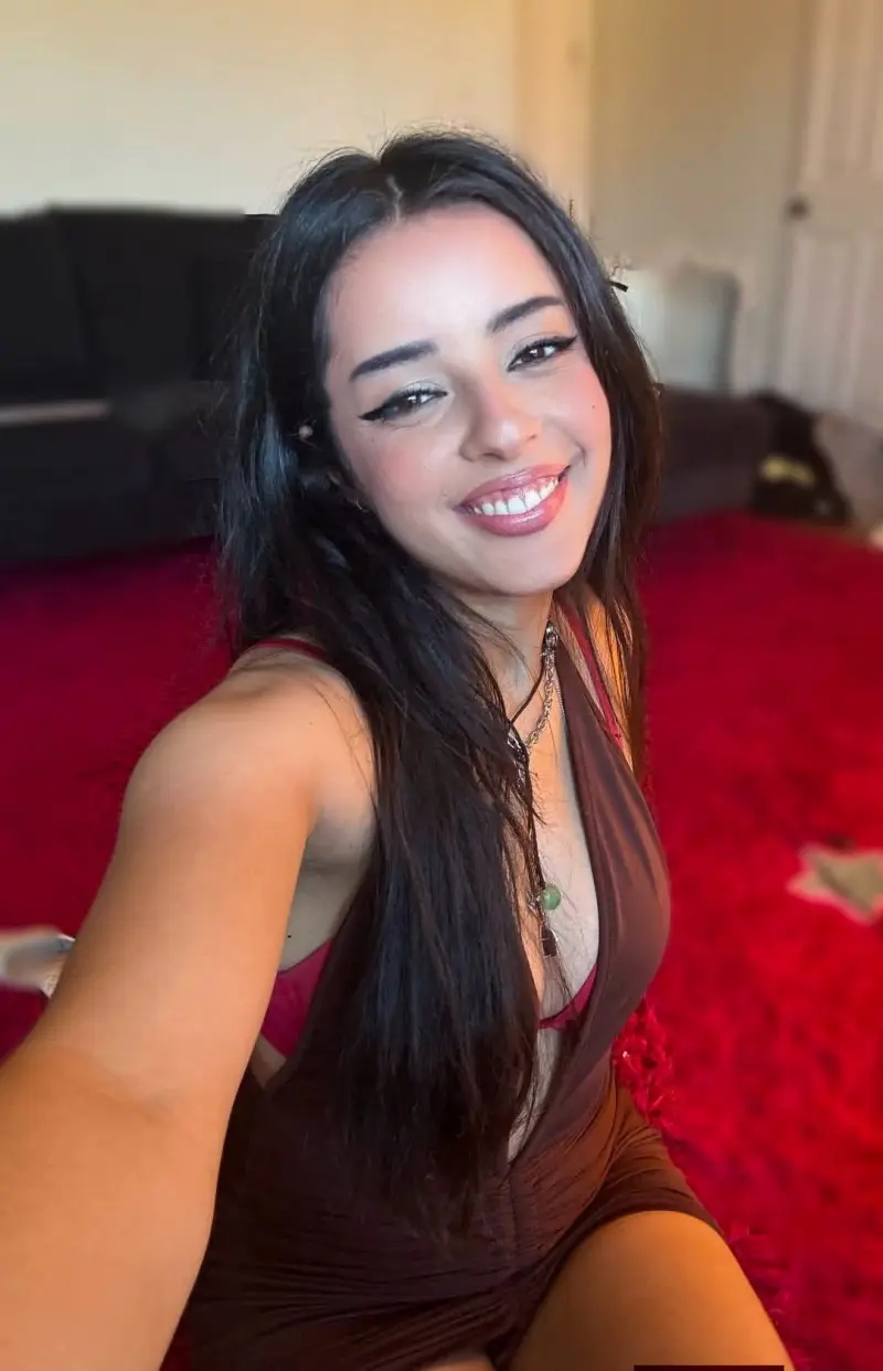 kopax20797 (18) female from AR - sexting partner