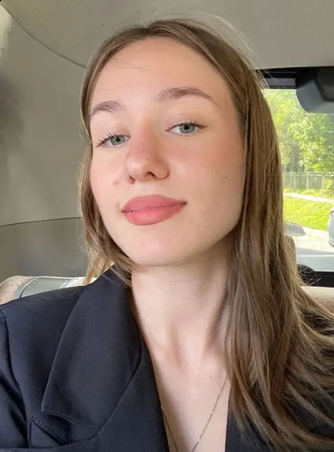 koyona (21) female from US - sexting partner