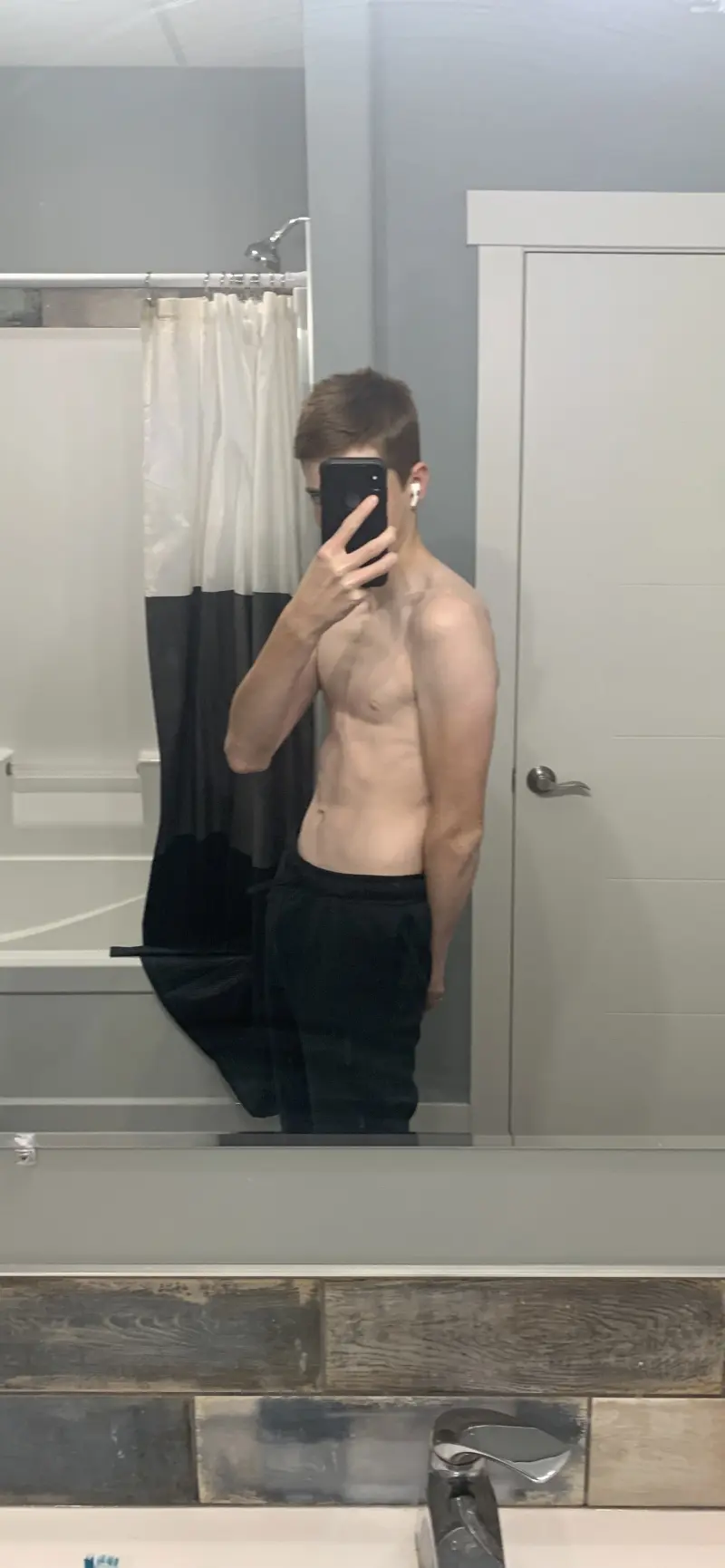 kyamps924 (18) male from CA - sexting partner