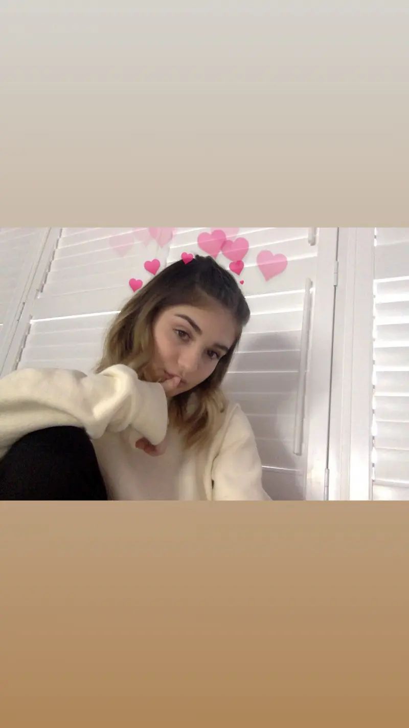 lealucy26 (24) female from US - sexting partner