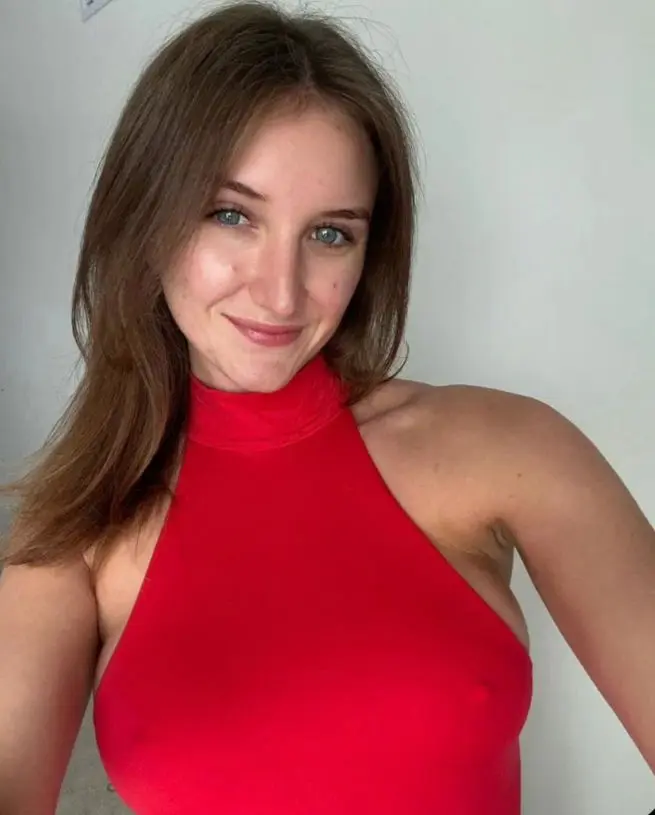 ledamim (22) female from US - sexting partner