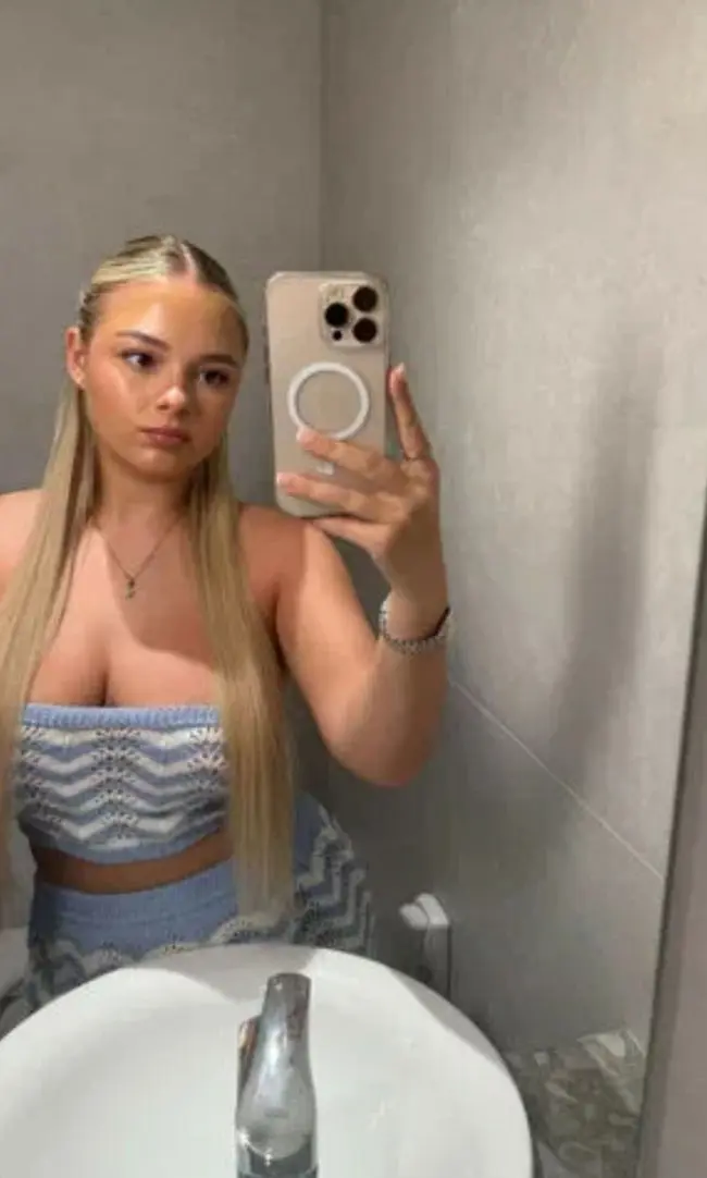 lekotefj (18) female from US - sexting partner