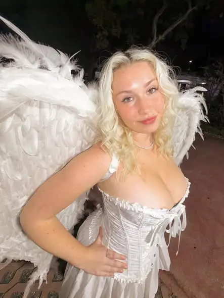 lemati7726 (18) female from UY - sexting partner