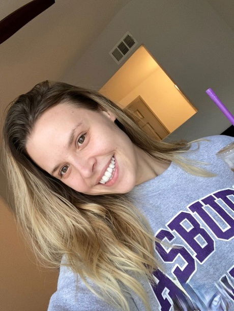 liyaw60974 - United States sexting partner