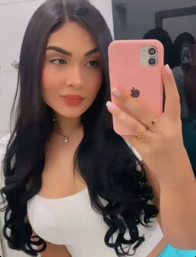 lobali6331 (18) female from CA - sexting partner