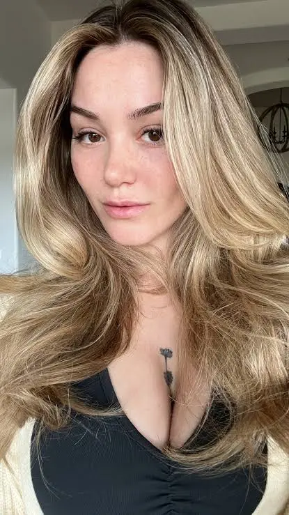 lucybella223 from US