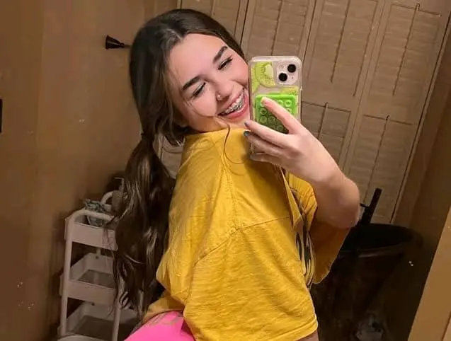 lucybrown6113 from US