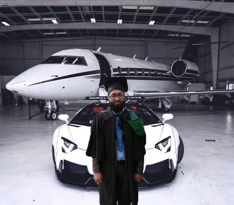 malikv137 (18) male from PK - sexting partner