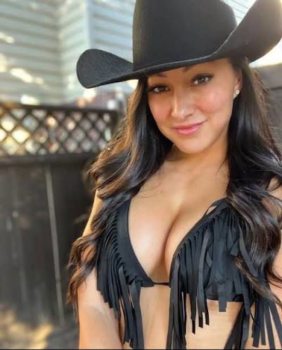 margaretcharlotte2045 from US