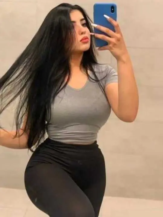 mawupygy (18) female from AT - sexting partner