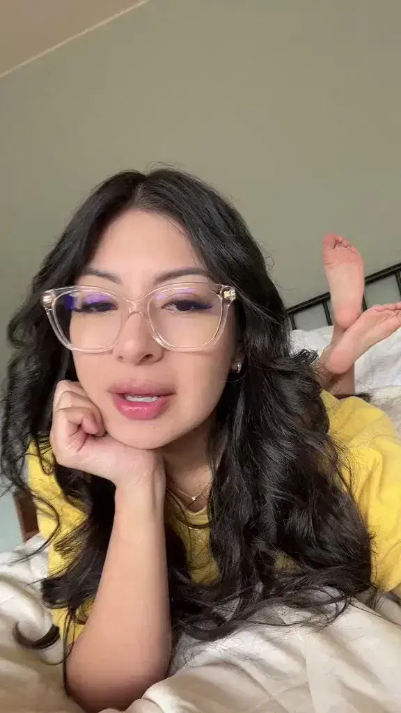 mecor22390 (18) female from US - sexting partner