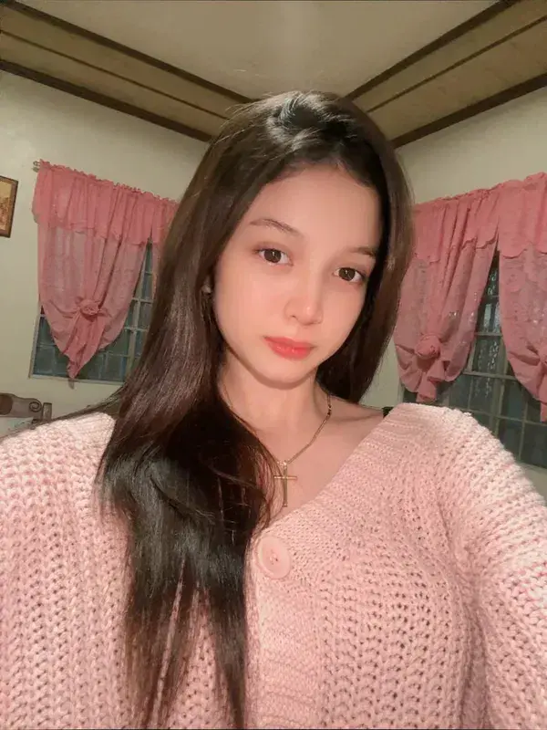 melipet535 (22) female from US - sexting partner