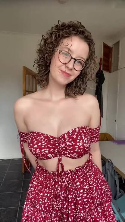 mewldoneprom from US