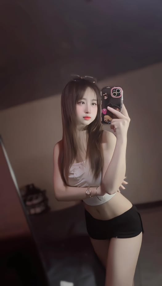 midoc81923 - United States sexting partner