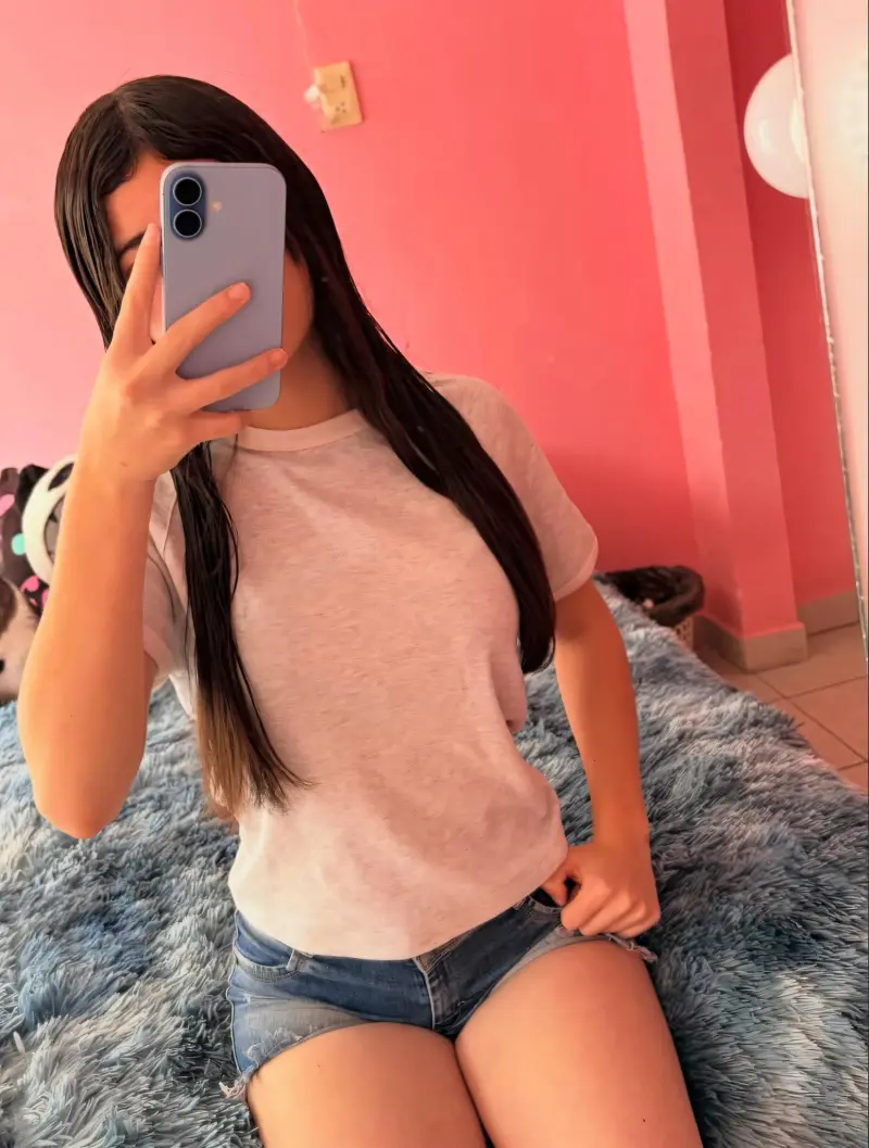 mikajoh915 (18) female from AT - sexting partner