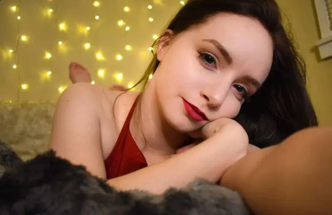 mugycituo (18) female from US - sexting partner