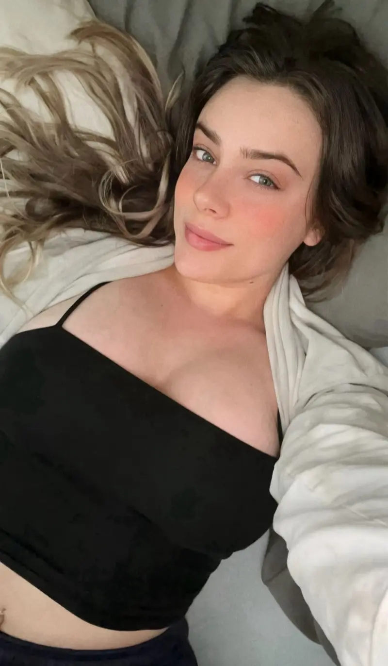 nakiteke (23) female from AU - sexting partner