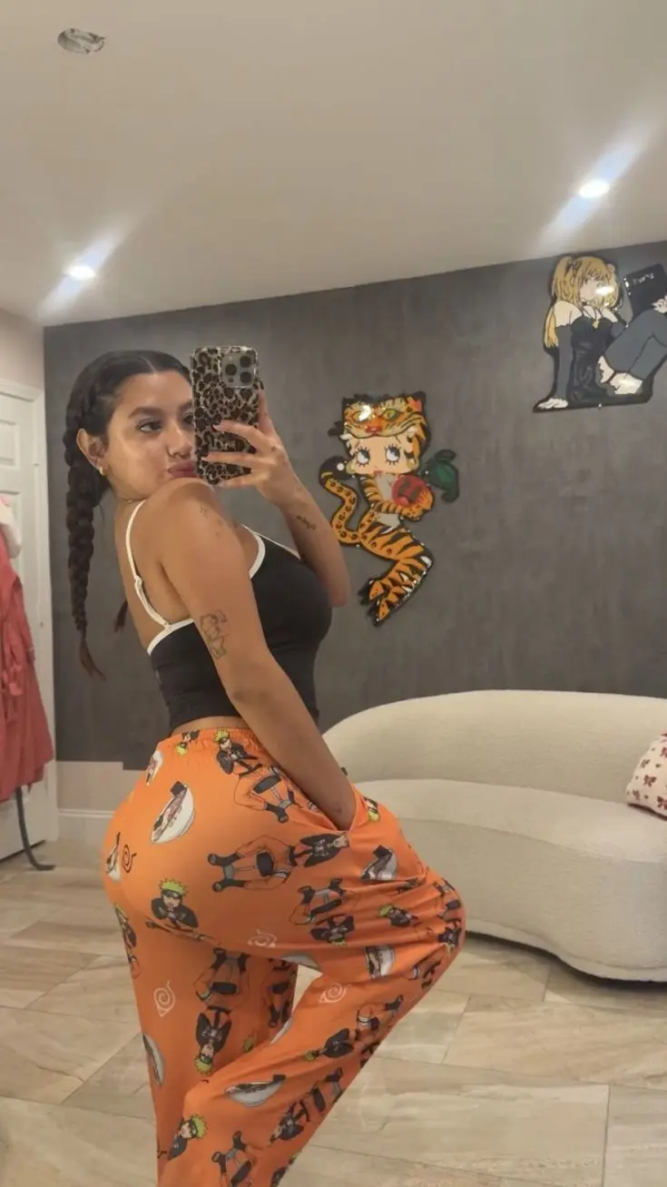 nancyannhnd (18) female from CA - sexting partner