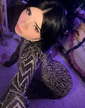 nexihe1717 (18) female from DE - sexting partner