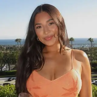 neyejog929 (21) female from GB - sexting partner