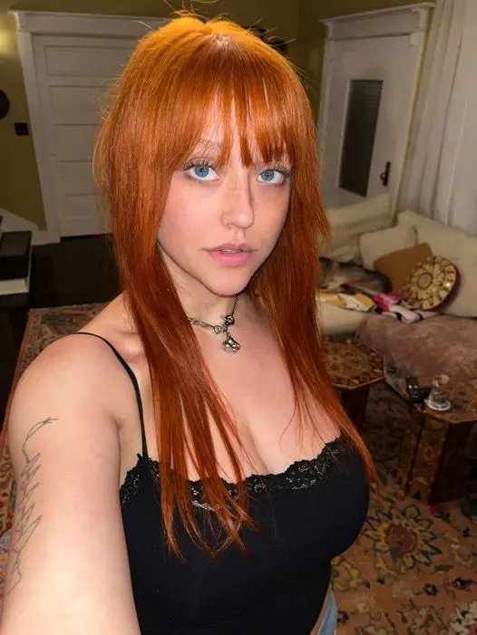 nikkyannalbell1223 from CA