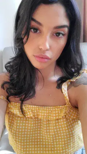 niyasa9558 (25) female from US - sexting partner