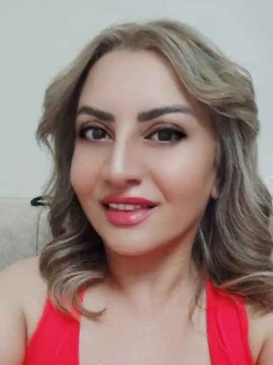 notugo (26) female from AU - sexting partner