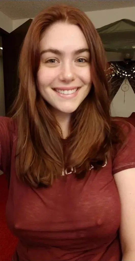 nowmi395 (26) female from US - sexting partner