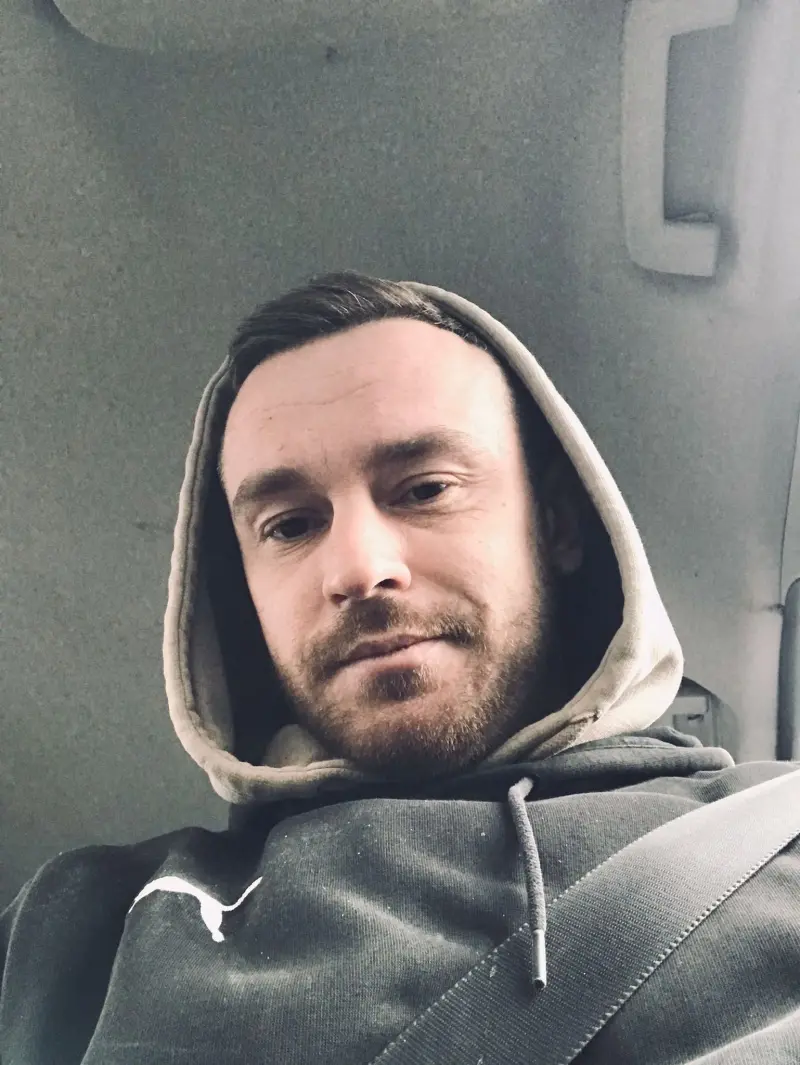 onlymex30 (18) male from US - sexting partner