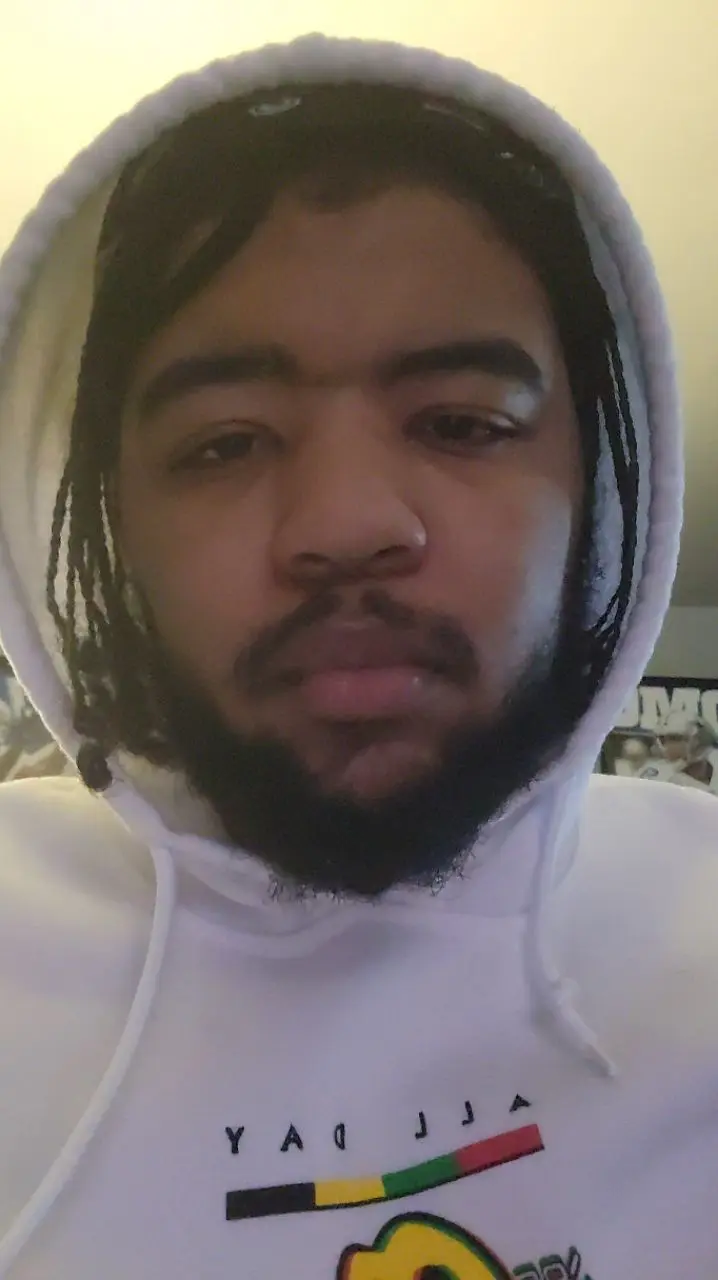 ortizdayton14 (22) male from US - sexting partner