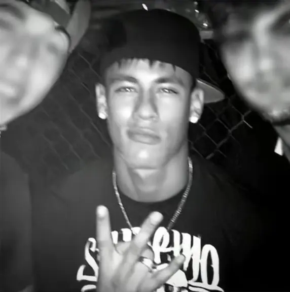 papczynskimichal72 (19) male from PL - sexting partner