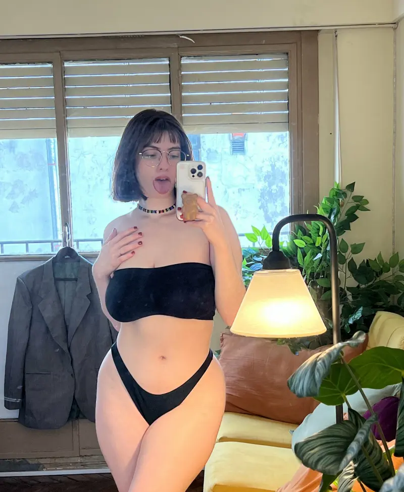 patmknuie (18) female from US - sexting partner