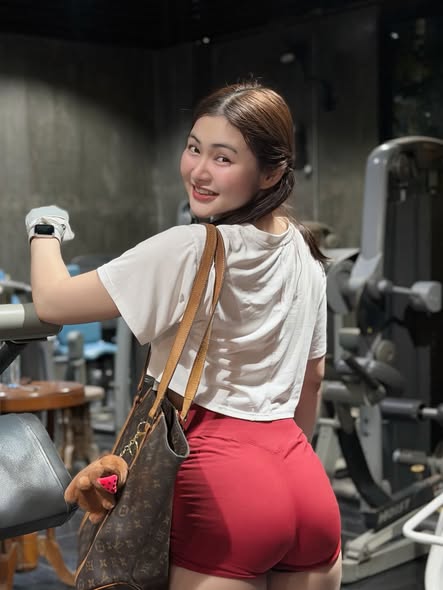 pavoni1915 - United States sexting partner