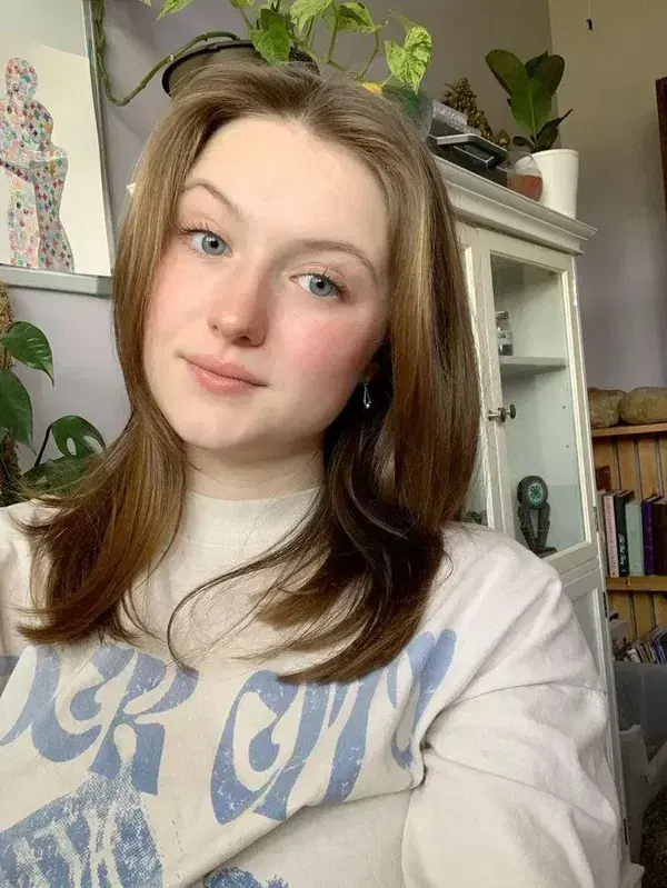 pefev32786 (18) female from RU - sexting partner