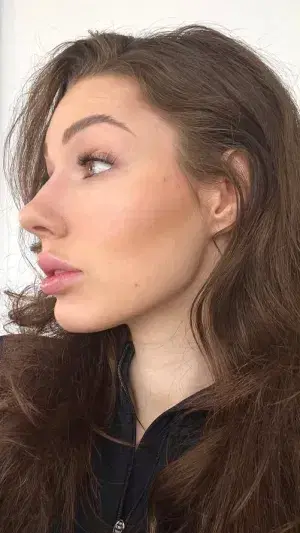 pehabi8677 (23) female from GB - sexting partner