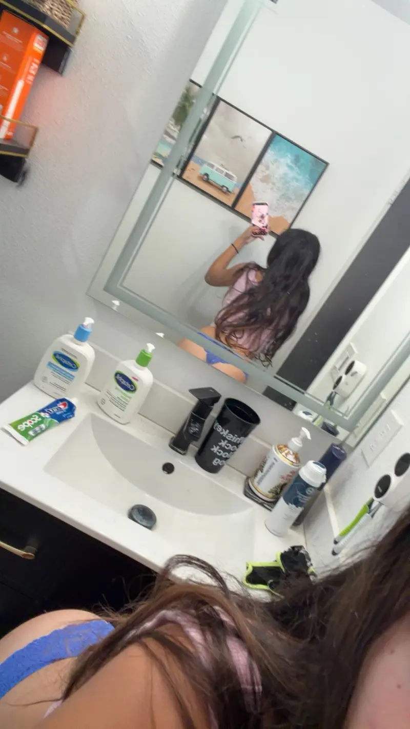 peytonsalas342 (18) female from US - sexting partner