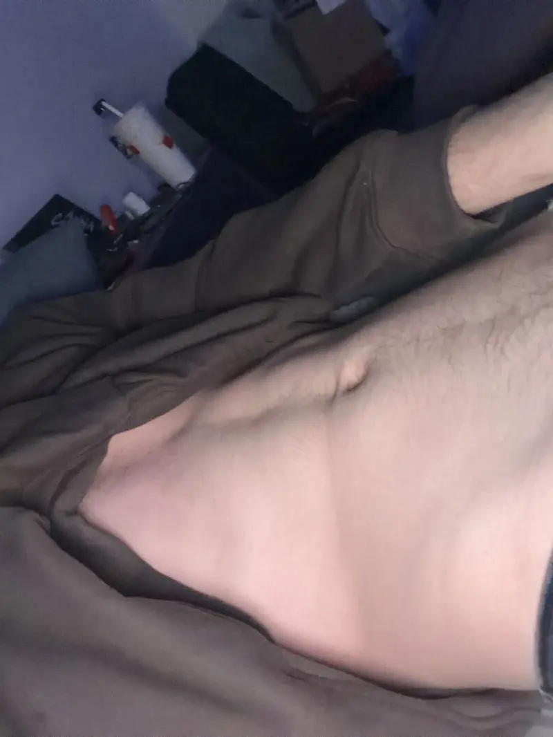 phil12 (18) male from CA - sexting partner
