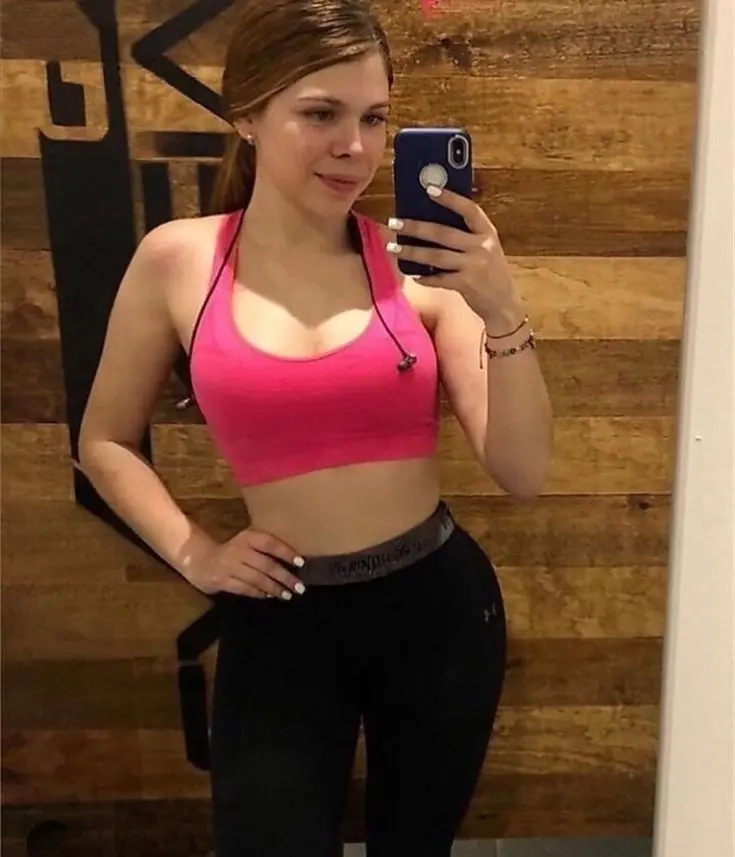 pimiy66111 (18) female from GB - sexting partner