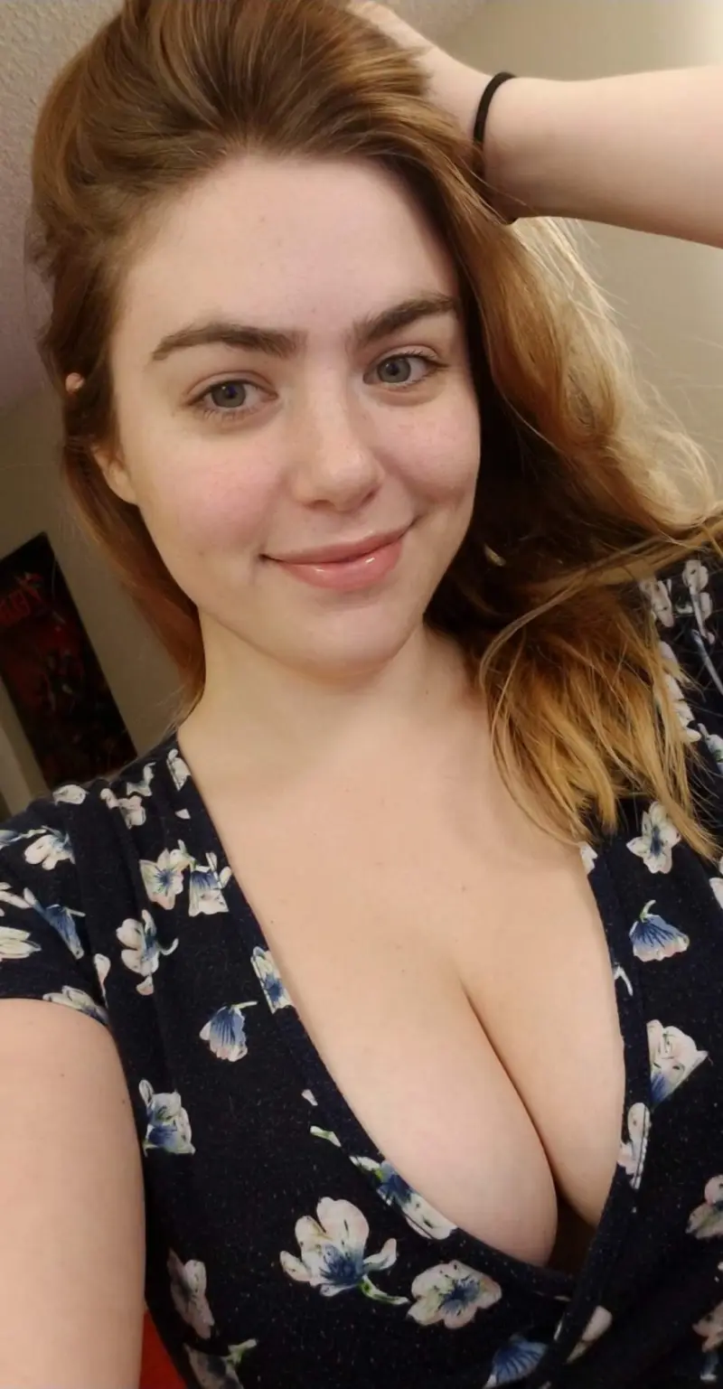 pitob11438 (18) female from US - sexting partner