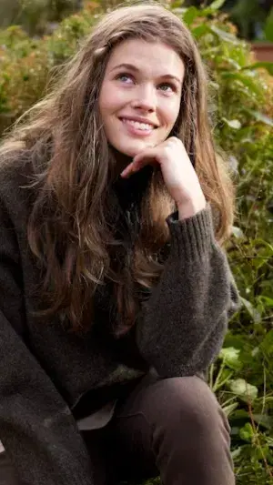 pocijim794 (18) female from GB - sexting partner