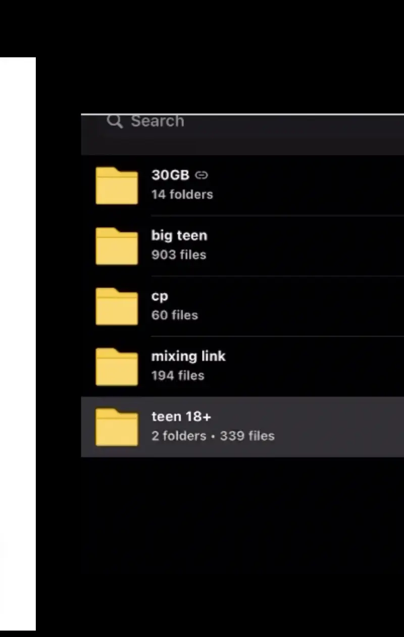 powome2916 (18) female from US - sexting partner