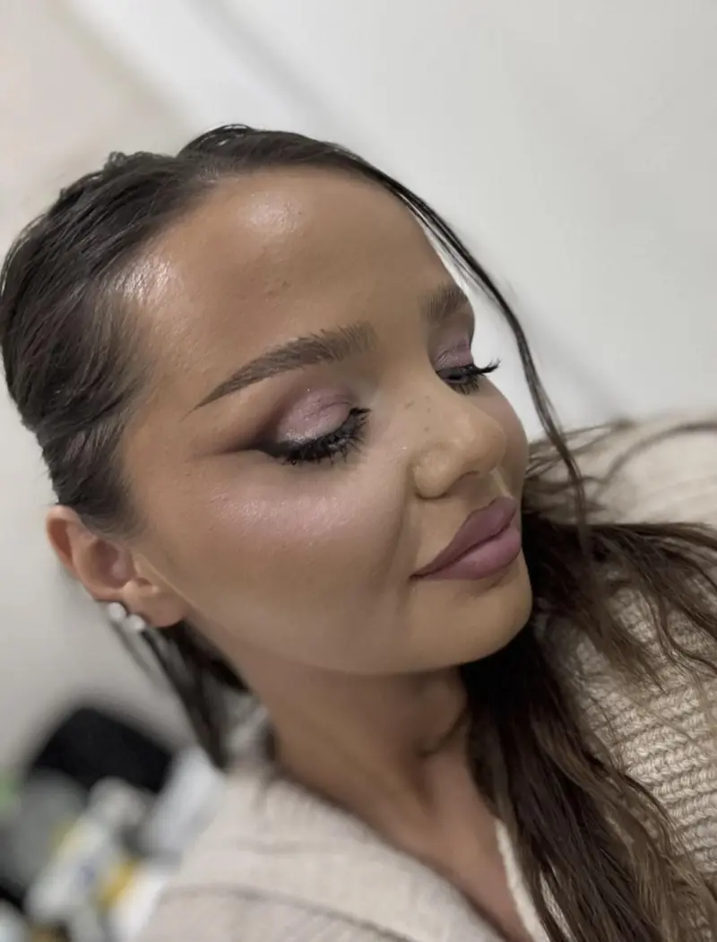 qaxibi (22) female from NO - sexting partner