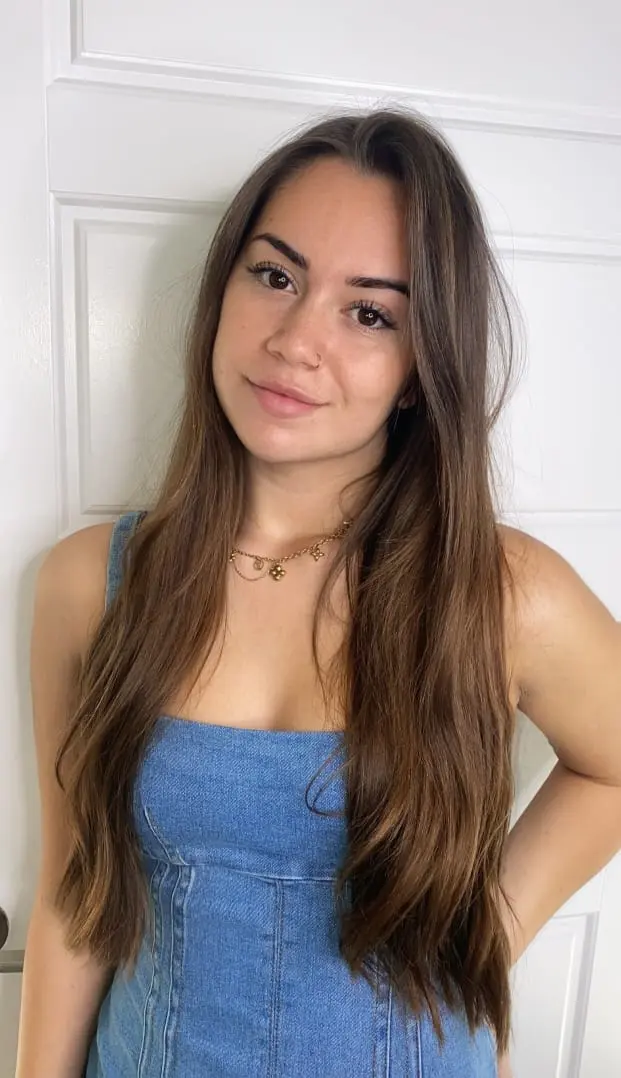 rafevo1647 (18) female from GB - sexting partner