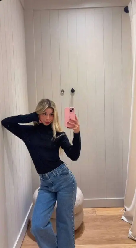 rakenob530 (18) female from DK - sexting partner