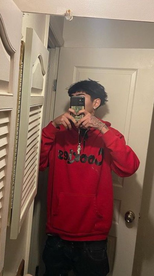 randyflrz915 from US