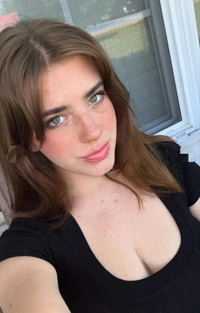 rikegovb (18) female from GB - sexting partner